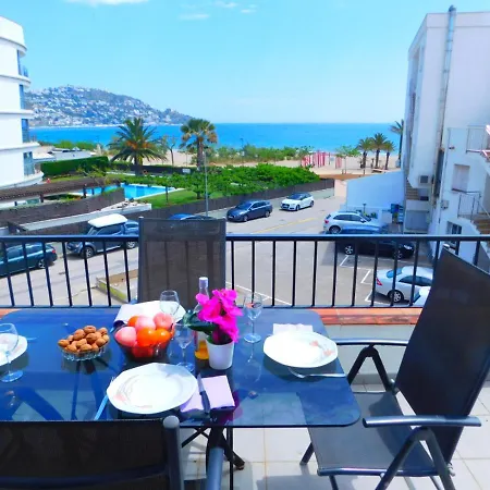 Apartmán Gmid Immo A-223 Moli De Vent Atico Roses
